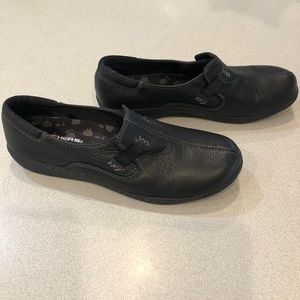 Sketchers Relaxed Fit Memory Foam Loafer- 9.5